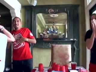 Igazi trágár videó buli -titillating futball ventilátorok